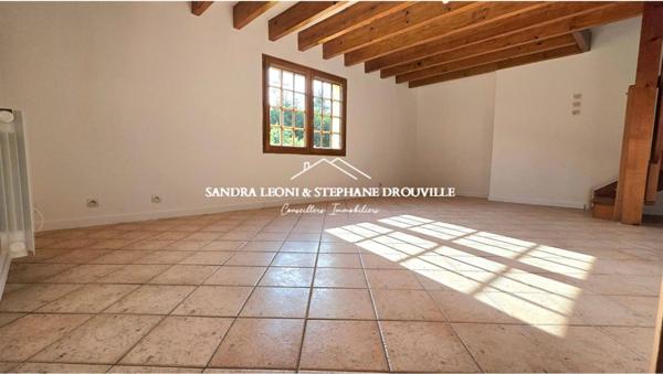 PROCHE MAINTENON ET SAINT-PIAT CHARMANTE LONGERE de 105 m2