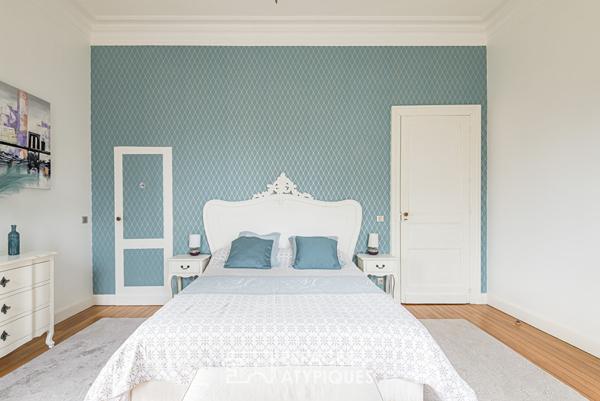 Manoir du XIXe siècle rénové – Charme et volumes