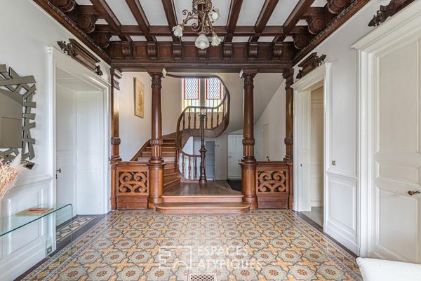 Manoir du XIXe siècle rénové – Charme et volumes