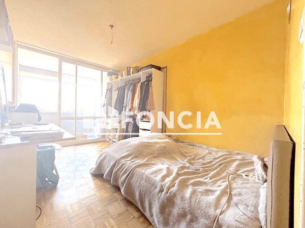 Appartement 5 pièces T5 F5 89.76 m² à Valence 26000 à vendre