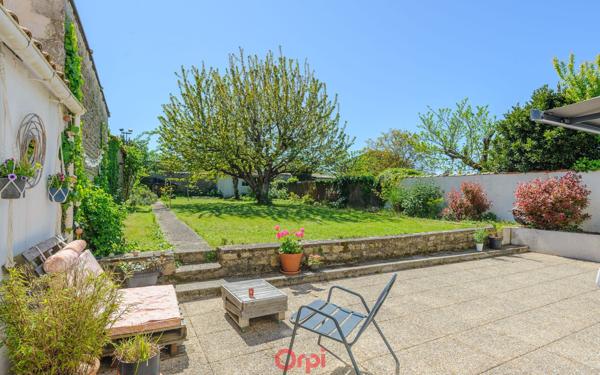 Maison à vendre    5 pièces • 162 m2 Marsilly