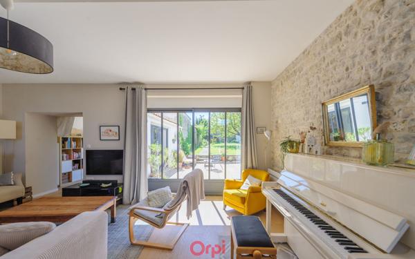 Maison à vendre    5 pièces • 162 m2 Marsilly