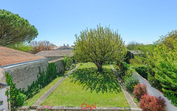 Maison à vendre    5 pièces • 162 m2 Marsilly