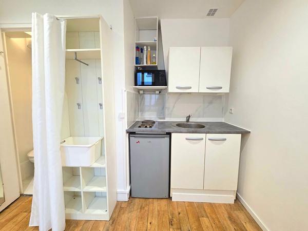 Studio de 11,18m² CHARONNE - FAIDHERBE 