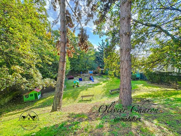 Le Pecq (78230) LE PECQ (78) Appartement 4P 88,5m2 3CH Terrasse Caves Parking