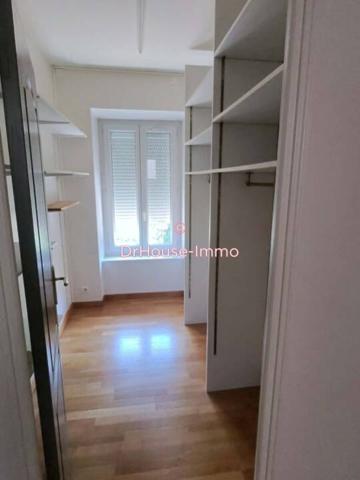 Maison à vendre 6 pièces de 180 m²