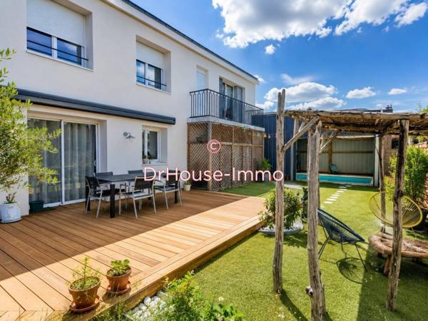Maison à vendre 9 pièces de 143 m²