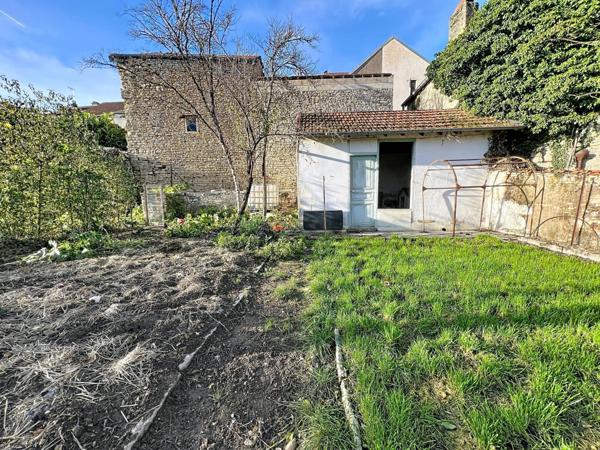 Maison de village à rénover – Champlitte