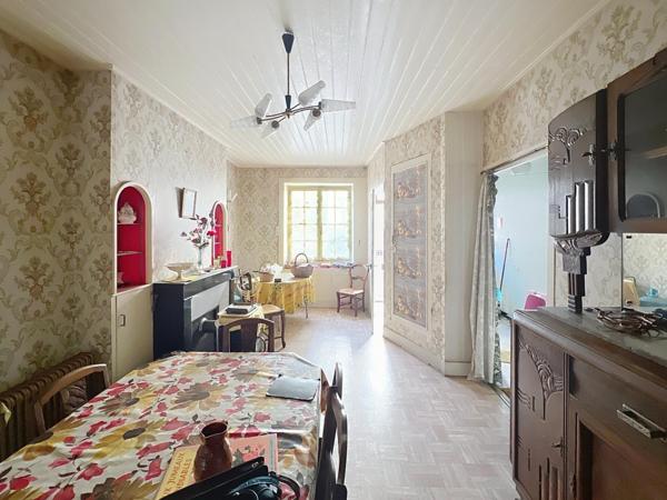 Maison de village à rénover – Champlitte