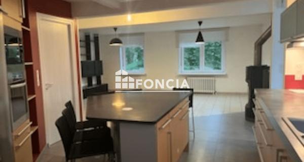 À vendre Maison 6 pièces 130 m² - Chierry 02400