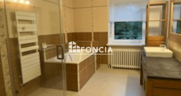 À vendre Maison 6 pièces 130 m² - Chierry 02400