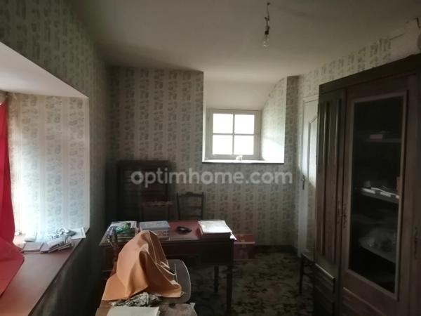 Longère à rénover à vendre 4 pièces grand garage GEVEZE (35)