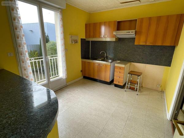 Maison individuelle à vendre à Saint-Pol-de-Léon dans le Finistère (29250), ref : 24739   
Proche centre ville