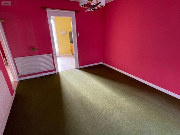 Maison individuelle à vendre à Saint-Pol-de-Léon dans le Finistère (29250), ref : 24739   
Proche centre ville