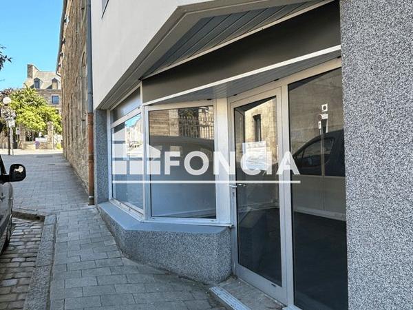 Location Local commercial 2 pièces 45.7 m² - 34A/36 RUE J.SAVIDAN Lannion 22300