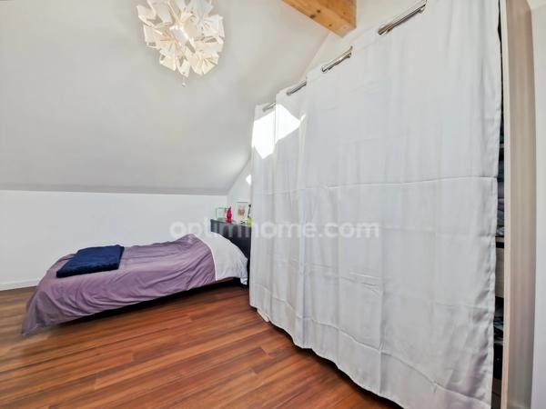 T4 en duplex – surface habitable 115 m² – Idron – Grand balcon & 2 places de parking(64)