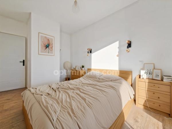 T4 en duplex – surface habitable 115 m² – Idron – Grand balcon & 2 places de parking(64)