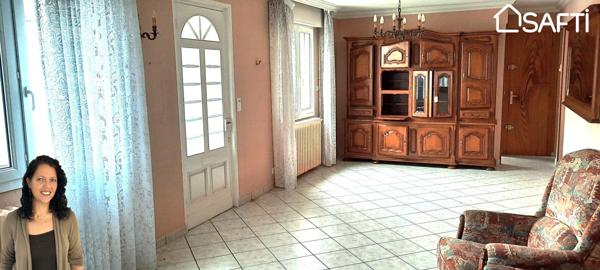 Maison avec ensemble de bâtiments