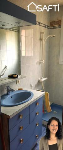 Maison avec ensemble de bâtiments