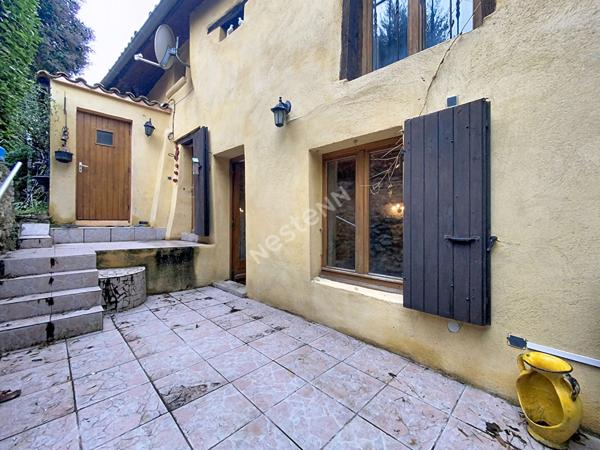 Maison Livron Sur Drome 4 pièces, 2 chambres, jardin, murs en pierres, pièces voutées