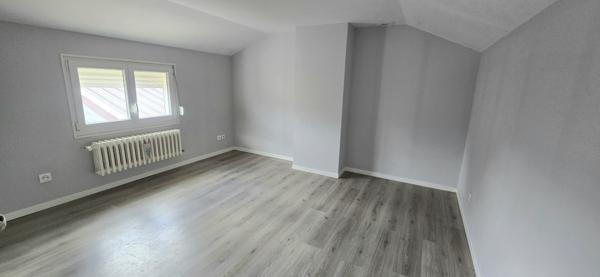 Maisnil-lès-Ruitz (62620) Superbe semi plain-pied de 112 m² habitable non mitoyen