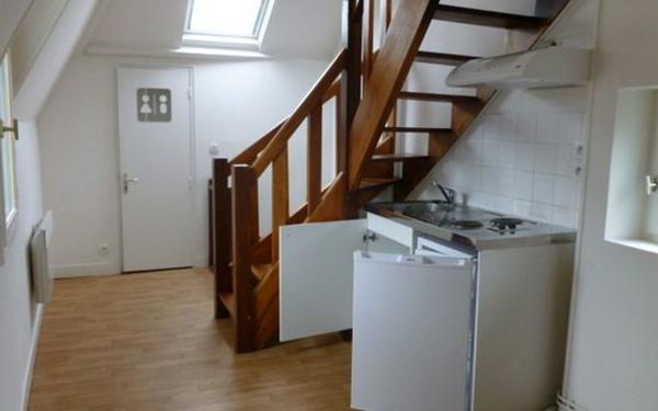 Appartement à louer    1 pièce •  Pont-l'Évêque