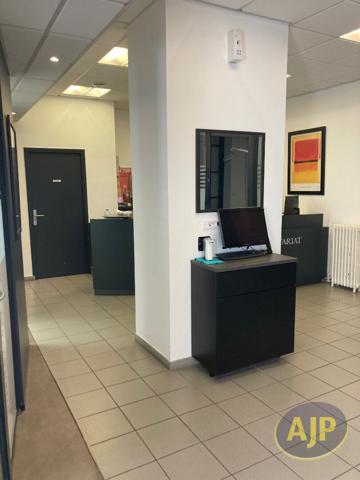 Pauillac : 765 € - AJP Pauillac Immobilier