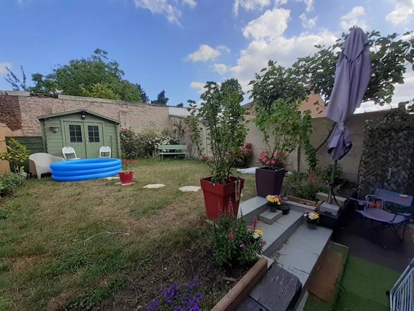 FLAMANDE RENOVEE AVEC JARDIN