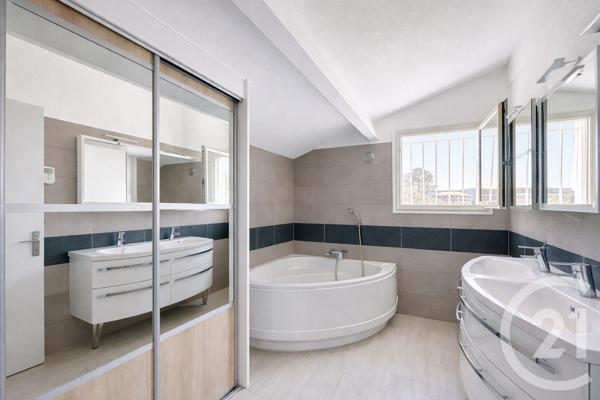 Maison à vendre  4 pièces - 119 m2 PORTO VECCHIO - 201