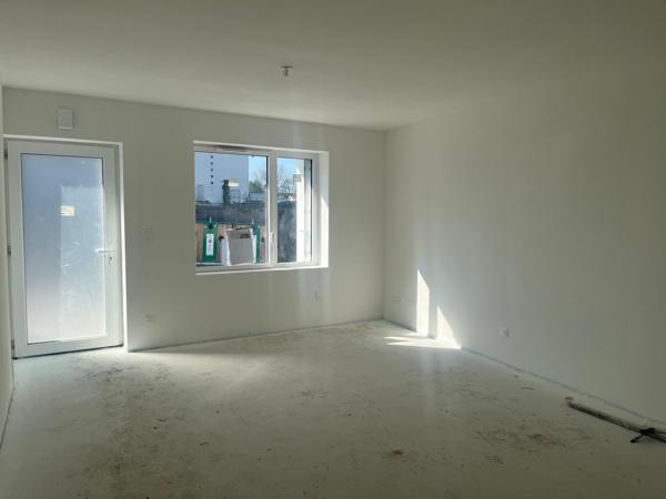 Saint-Sébastien-sur-Loire (44230) Maison en pierre rénovée de 88 m2 place du douet St Sébastien sur Loire