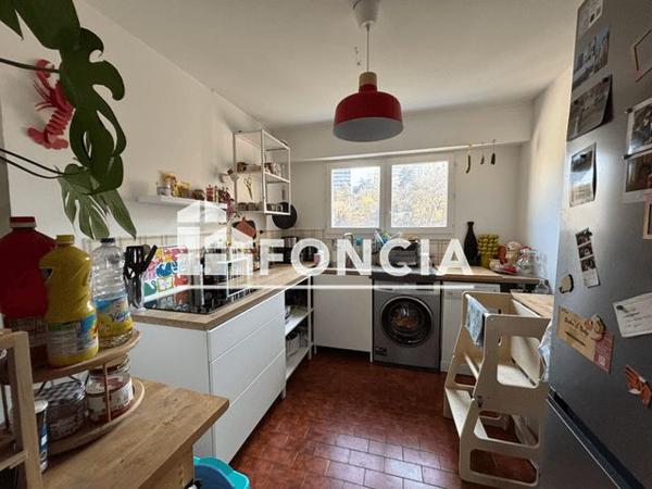 Location Appartement 3 pièces 97.4 m² - 1 QUAI JOSEPH GILLET Lyon 69004