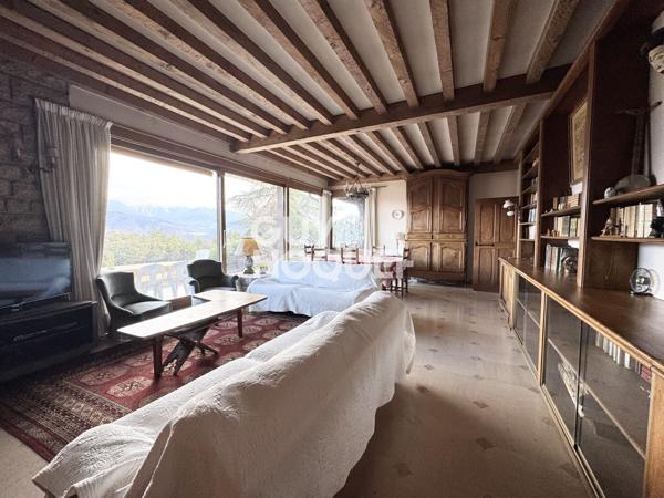 Vue panoramique sur Belledonne – Propriété rare à Saint-Ismier