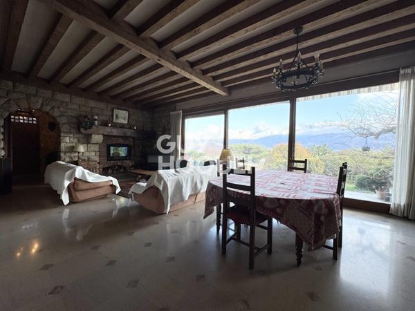 Vue panoramique sur Belledonne – Propriété rare à Saint-Ismier