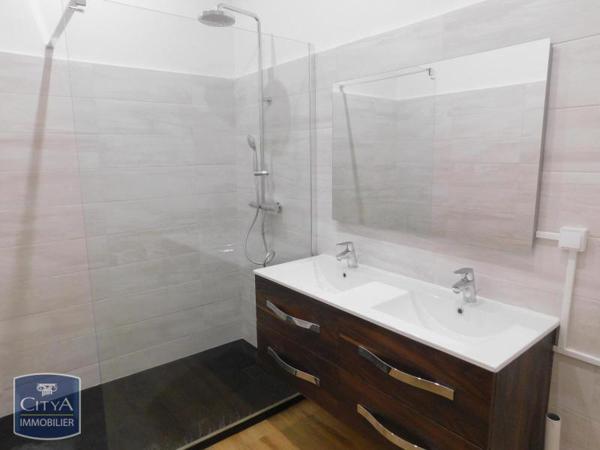 Appartement à louer 2 pièces 53.85m²