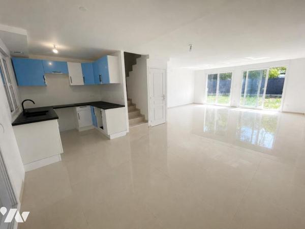 PIERRELAYE - MAISON NEUVE - PROCHE CENTRE VILLE - 4 CHAMBRES - TERRAIN 310m2