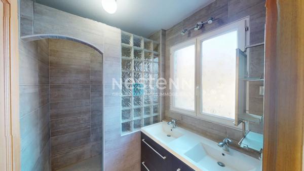 BAR LE DUC : Maison de ville mitoyenne sans terrain, 109 m² , 3 chambres