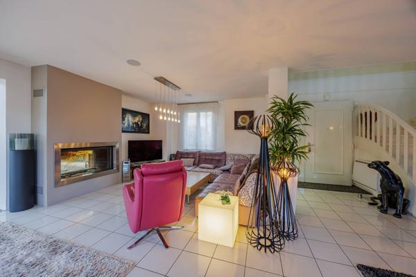 Maison Ozoir La Ferriere 6 pièce(s) 185.6 m2