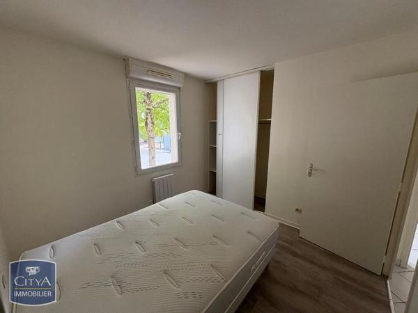 Appartement à louer 2 pièces 44.68m² L'Isle-d'Espagnac (16340)