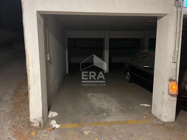 PERPIGNAN- Emplacement de parking en sous sol