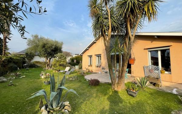 Maison à vendre    4 pièces • 90 m2 Pau