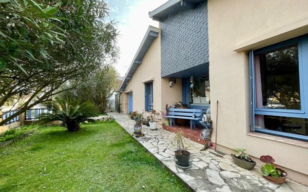 Maison à vendre    4 pièces • 90 m2 Pau