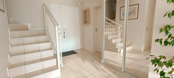 MAISON CONTEMPORAINE A CHOLET