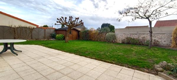 MAISON CONTEMPORAINE A CHOLET