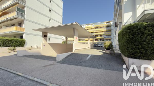 Appartement à vendre 4 pièces 81 m² Cagnes-sur-Mer
