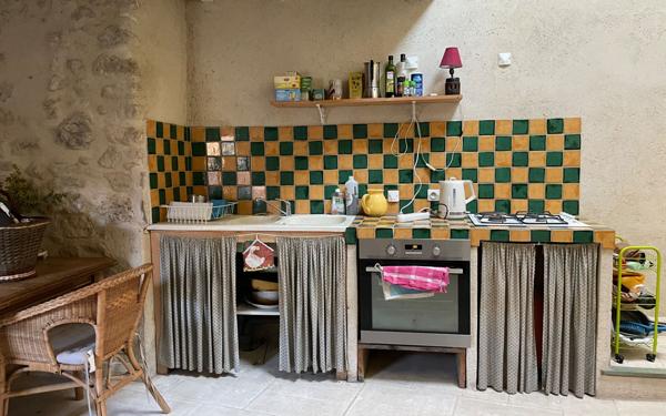 Maison à vendre    7 pièces • 240,32 m2 La Bastidonne