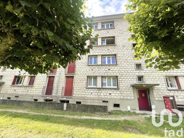 Appartement 3 pièces de 52 m² à La Chapelle-Saint-Luc (10600)