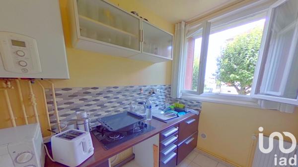 Appartement 3 pièces de 52 m² à La Chapelle-Saint-Luc (10600)