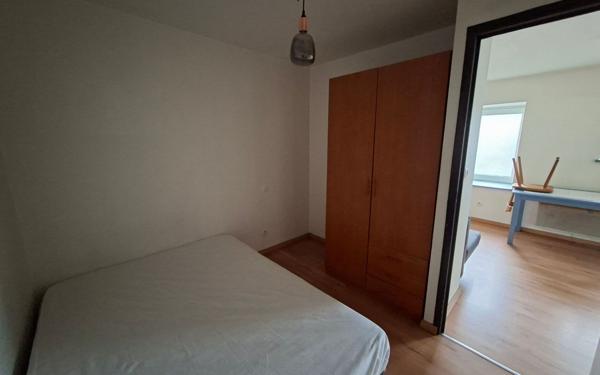 Appartement à louer    2 pièces • 25 m2 Carhaix-Plouguer