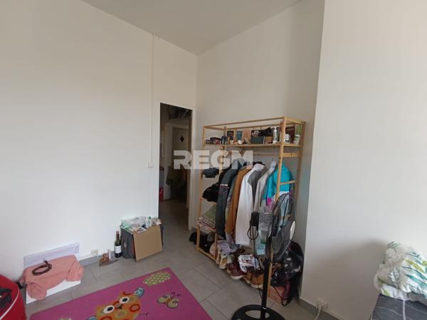 Marseille (13002) Appartement T3 traversant– Loué en colocation – Quartier Grands Carmes