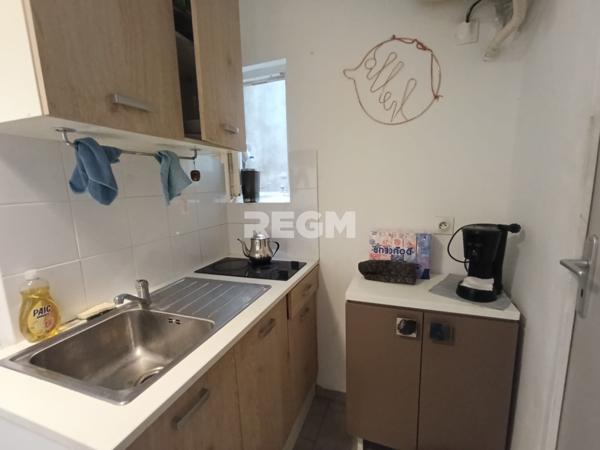 Marseille (13002) Appartement T3 traversant– Loué en colocation – Quartier Grands Carmes